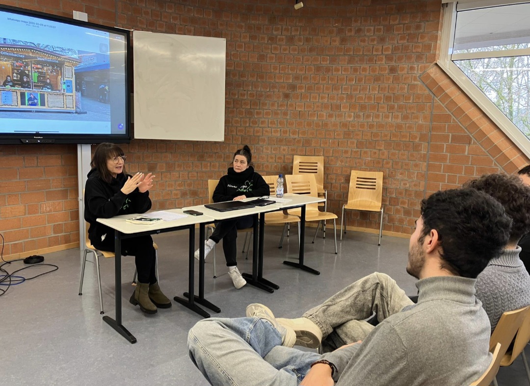 Aufklärungsarbeit an Schulen